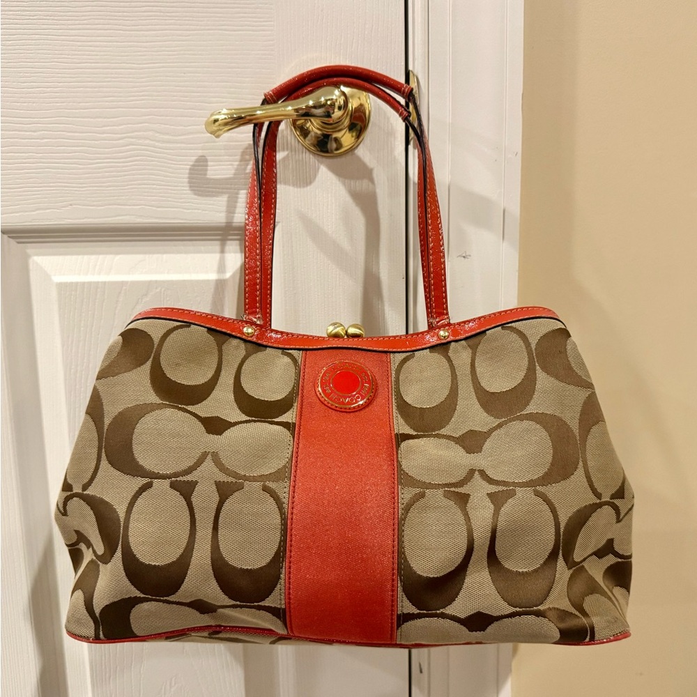 Limited edition Coach Signature Purse vintage and
